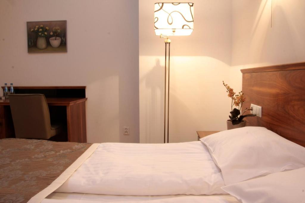 Villa Julia Krakow Luaran gambar